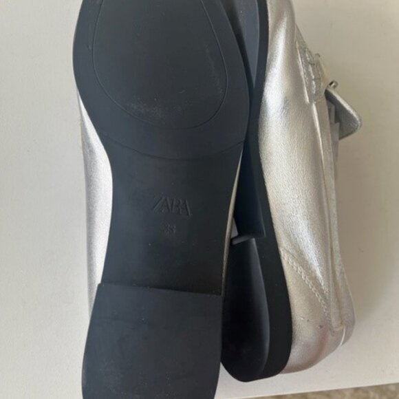 Silver Loafers - Brand New - Picture 4 of 4